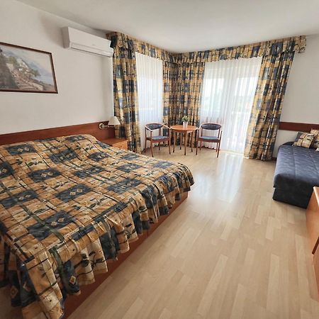Vesta Apartments Хевиз Экстерьер фото