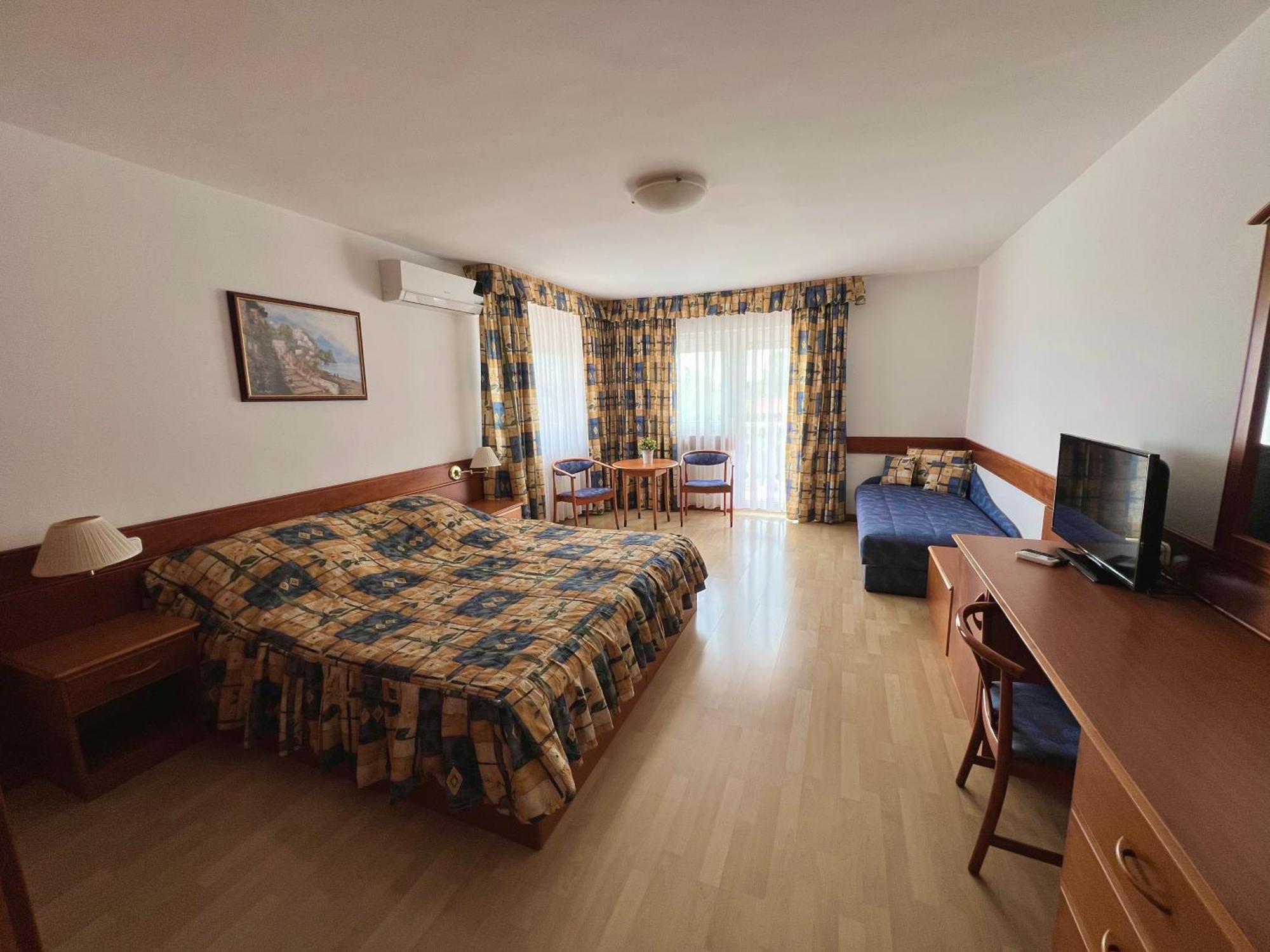 Vesta Apartments Хевиз Экстерьер фото