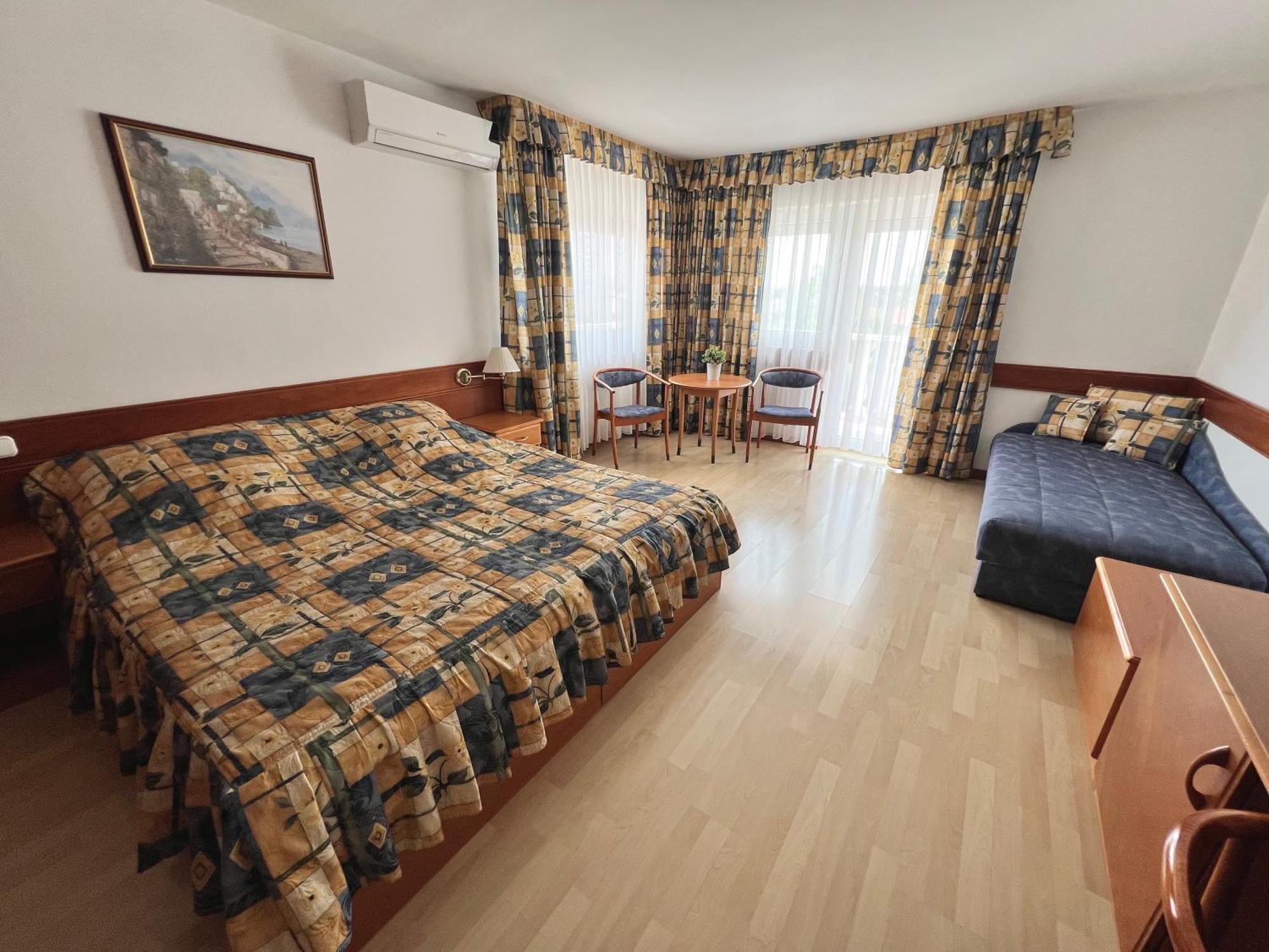 Vesta Apartments Хевиз Экстерьер фото