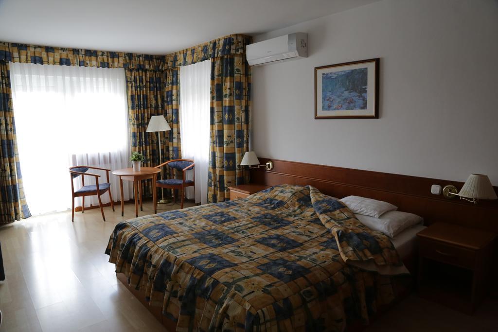 Vesta Apartments Хевиз Экстерьер фото